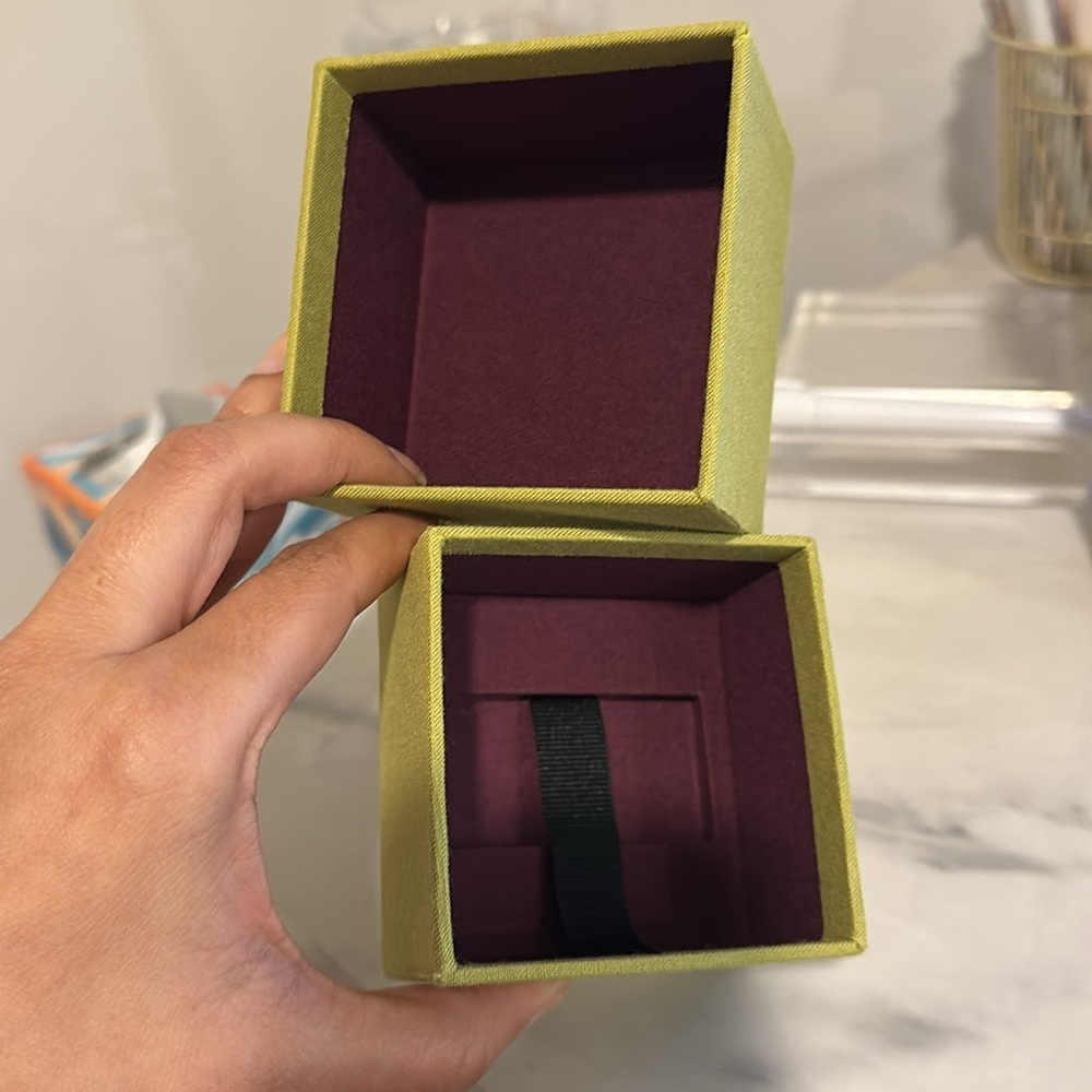Gucci small box & pouch - Picture 3 of 4